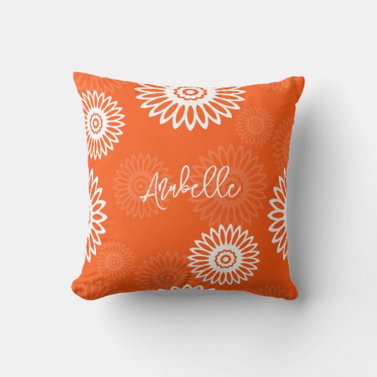 ミニマルなタンゲリンオレンジデイジーフローラ名 クッション (正面)