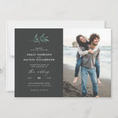 ミニマルなダークグレー&グリーン結婚ブランチの写真 マグネット招待状 (正面)