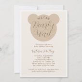 ミニマルなニュートラルベビーシャワーを待つことができる 招待状 (正面)