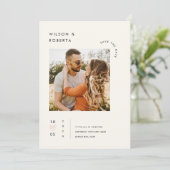 ミニマルなハートの写真 Save the Date 招待状 (スタンド正面)