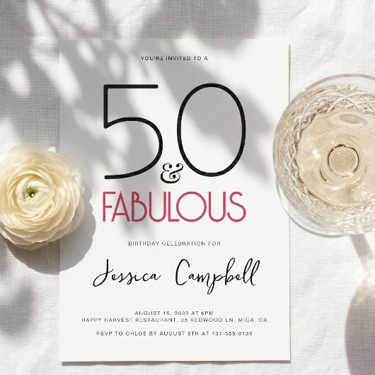 ミニマルなピンクの50歳の誕生日パーティー 招待状