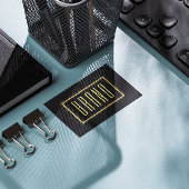 ミニマルなブラックと金ゴールドモダンエンパイアフォント 名刺