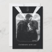 ミニマルなブラックグリッター結婚ドリップの写真 セーブザデート (裏面)