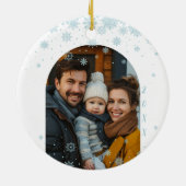 ミニマルなブルースノーフレークのアーチ写真 セラミックオーナメント (裏面)