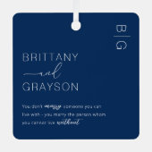 ミニマルなブルー結婚したフォトクリスマス メタルオーナメント (正面)