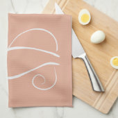 ミニマルなホワイトキャットオンピンクの名前 キッチンタオル (四つ折り)