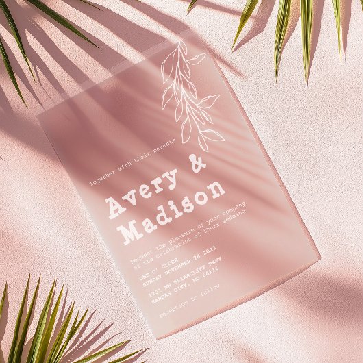 ミニマルなホワイトボタニカルタイプライター結婚ズ アクリル招待状