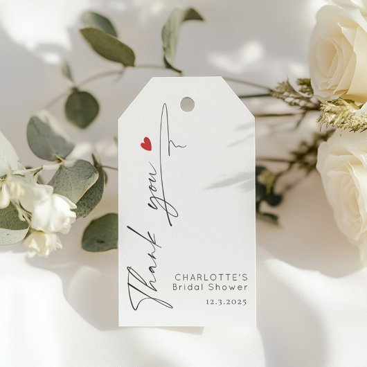 ミニマルなモダンスクリプトハート ブライダルシャワー ギフトタグ