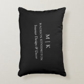 ミニマルなモノグラムまたはロゴの追加ビジネスブラック アクセントクッション (正面(垂直))