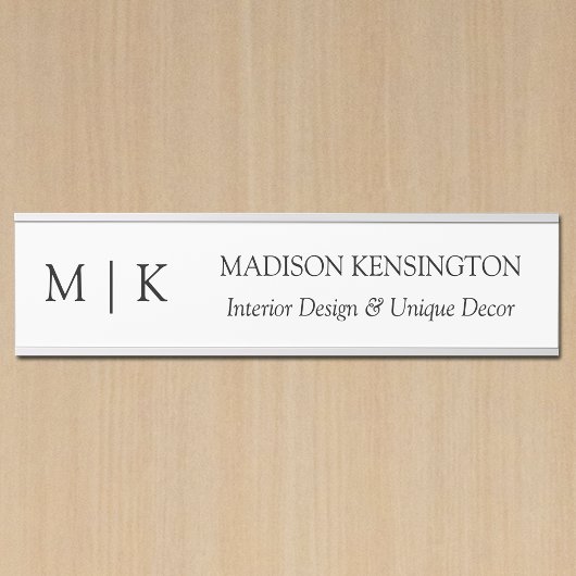 ミニマルなモノグラムまたはロゴの追加ビジネス サインプレート