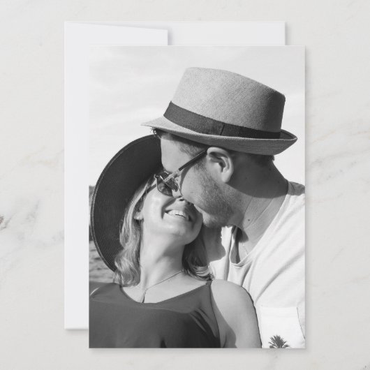 ミニマルなモノグラム写真リハーサルディナー 招待状 (裏面)