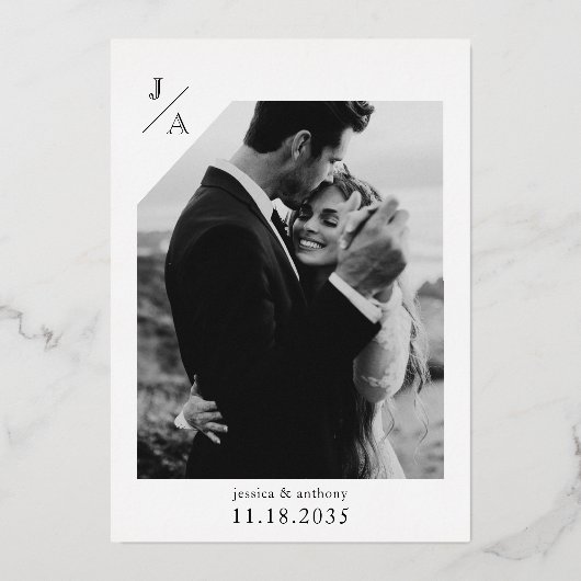 ミニマルなモノグラム結婚フォトの箔招待状 箔招待状 (裏面)