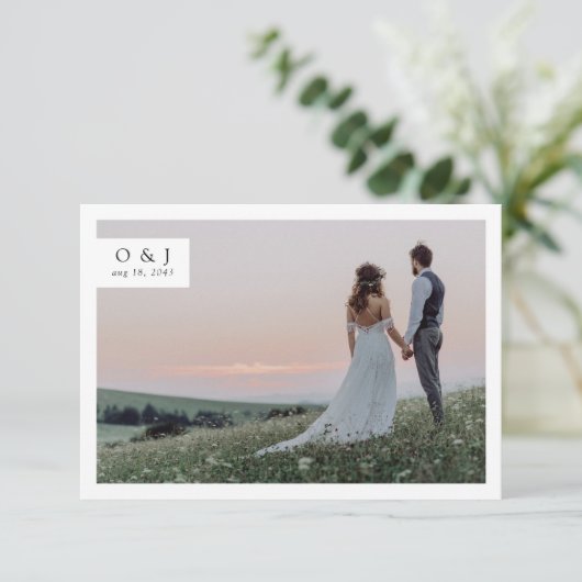 ミニマルなモノグラム2写真結婚ズ サンキューカード (スタンド正面)