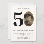 ミニマルなヴィンテージ写真の50歳の誕生日 招待状 (正面)