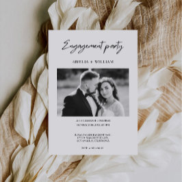 ミニマルな写真エンゲージメント招待状テンプレート 招待状