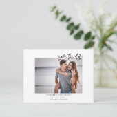 ミニマルな写真付き Save the Date ポストカード (スタンド正面)