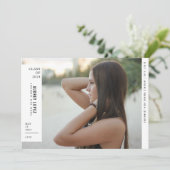 ミニマルな前衛的な写真卒業 招待状 (スタンド正面)