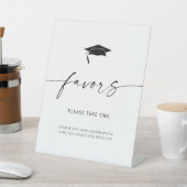 ミニマルな卒業はペデスタルを支持するサイン 台座サイン (インサイチュ)