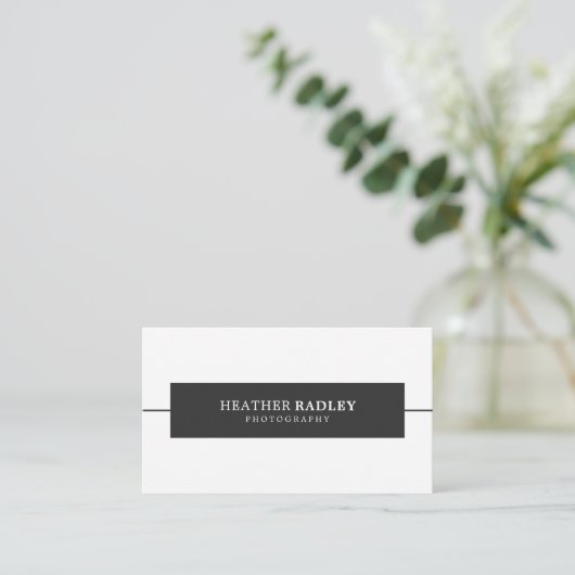 ミニマルな専門の名刺 名刺 (スタンド正面)
