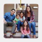 ミニマルな年1回の家族写真 セラミックオーナメント (裏面)