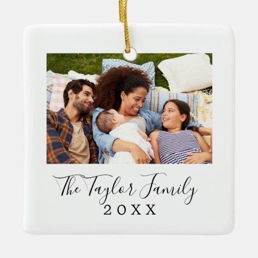 ミニマルな年1回の家族写真 セラミックオーナメント (正面)