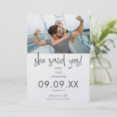 ミニマルな彼女はYesの写真のスクリプモダント セーブザデート (スタンド正面)