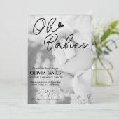 ミニマルな手書きフォトツインズベビーシャワー 招待状 (スタンド正面)