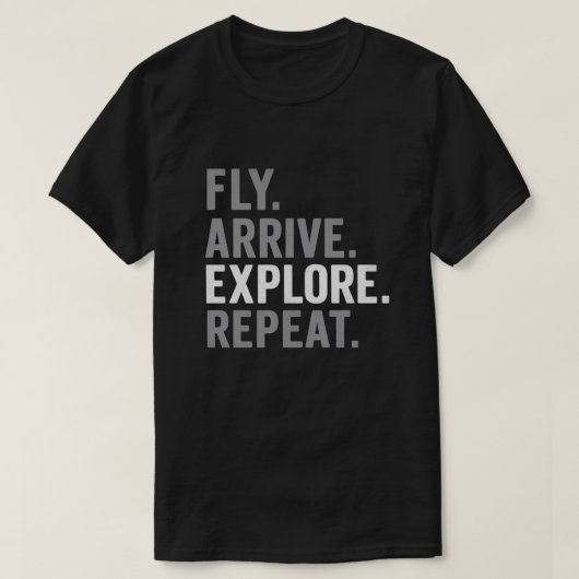 ミニマルな旅行の引用文のタイポグラフィー Tシャツ (デザイン正面)