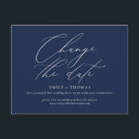 ミニマルな日付の書道をモダン変更 ポストカード<br><div class="desc">このミニマリストとポストカードに書き込まれた詳細を使用して、イベントの再スケジュールまたは延期のをゲモダンストに更モダン新します。すべての色が編集可能です。私のストップ店でこの様なものを見て下さい。</div>