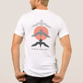ミニマルな日本漁鷹浮世絵スタイル ホワイト トライブレンドTシャツ (裏面)