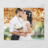 ミニマルな田舎風の木と灯りの写真付き結婚式の延期・日程のお知らせ (裏面)