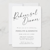 ミニマルな白のスクリプトセリフスタイルのレハーサルディナー 招待状 (正面)