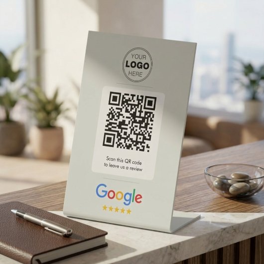 ミニマルな白のGoogleレビューQRコードロゴ 台座サイン