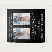 ミニマルな筆記体カリグラフィー2枚の写真 卒業式 タペストリー (正面(横))