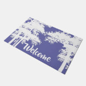 ミニマルな紫と白の木のシルエット ドアマット (アングル)