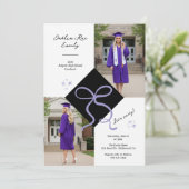 ミニマルな紫色のキャップと弓の卒業写真 招待状 (スタンド正面)