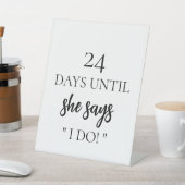 ミニマルな結婚前のお祝い デイズ・ティル・シーズ・ミセス サイン (インサイチュ)