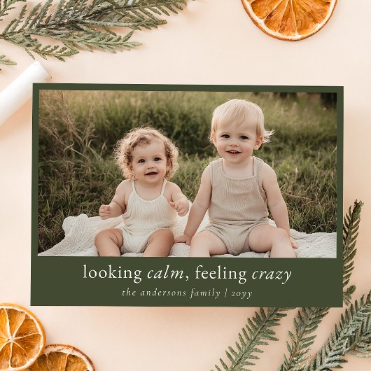 ミニマルな緑のおもしろいクリスマス家族の写真 シーズンカード