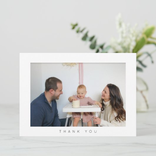 ミニマルな誕生日感謝フォトカード サンキューカード (スタンド正面)