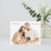 ミニマルな赤いスクリプト写真のクリスマスモダン シーズンポストカード (スタンド正面)