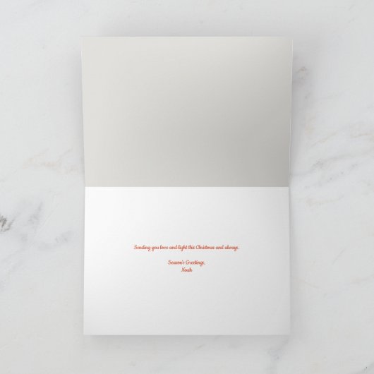 ミニマルな赤とベージュのタイポグラフィのクリスマス カード (内部)