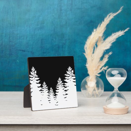 ミニマルな黒松と白松のシルエット フォトプラーク (インサイチュ)