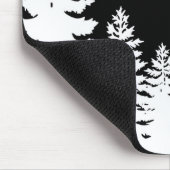 ミニマルな黒松と白松のシルエット マウスパッド (コーナー)