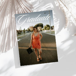 ミニマルな4枚の写真を使った卒業発表 招待状