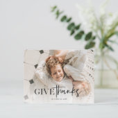 ミニマルな「感謝を捧げる」家族の写真 ポストカード (スタンド正面)