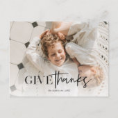 ミニマルな「感謝を捧げる」家族の写真 ポストカード (正面)