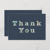 ミニマルはっきりしたタイポグラフィネイビーブルーセージ誕生日 サンキューカード (正面/裏面)