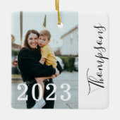 ミニマルはっきりしたモダン年ファミリ名スクリプトの写真 セラミックオーナメント (正面)