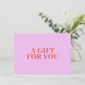 ミニマルはっきりしたラグジュアリーブティックピンクギフトカード (スタンド正面)