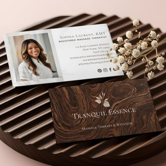 ミニマルウッドグレインリーフマッサージセラピスト写真 名刺
